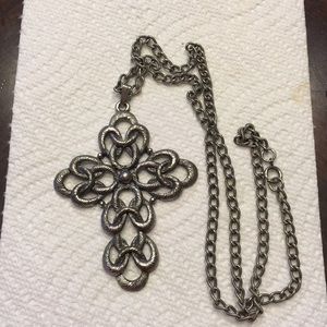 Sarah Coventry cross